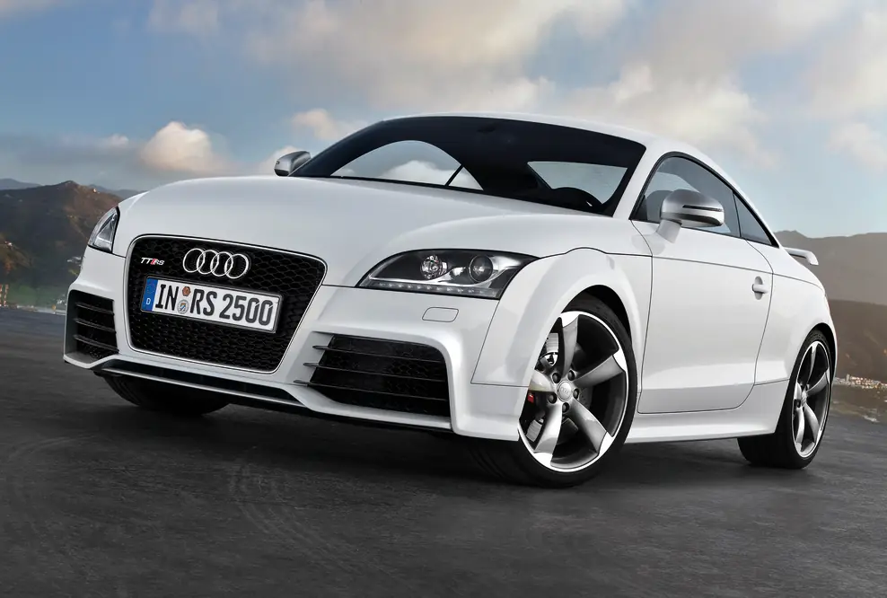 Audi 2,5-Liter TFSI gewinnt „International Engine of the Year”-Award 2013