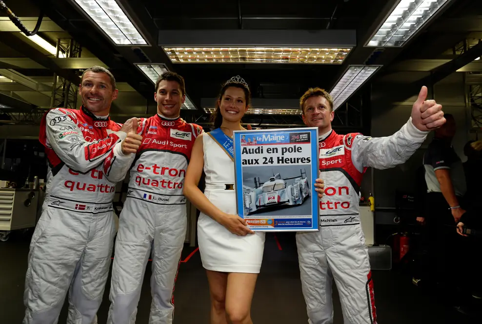 Audi in Le Mans geschlossen an der Spitze