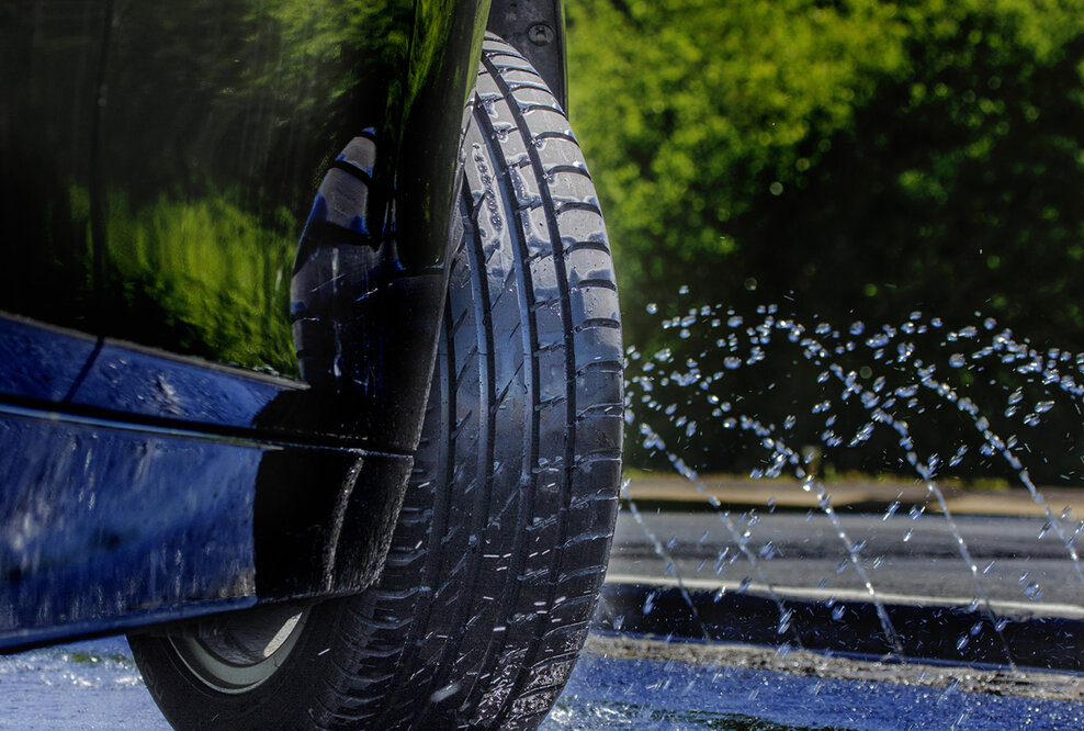 Nokian-Reifen ist Testsieger im Sommerreifen-Test 2013 von „Auto Bild“ mit Bestnote „Vorbildlich“ und bei „auto TEST“