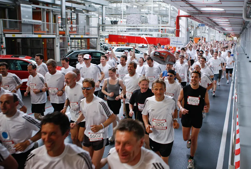 Audi im Lauffieber: Rekordteilnahme beim 24-Stunden-Lauf