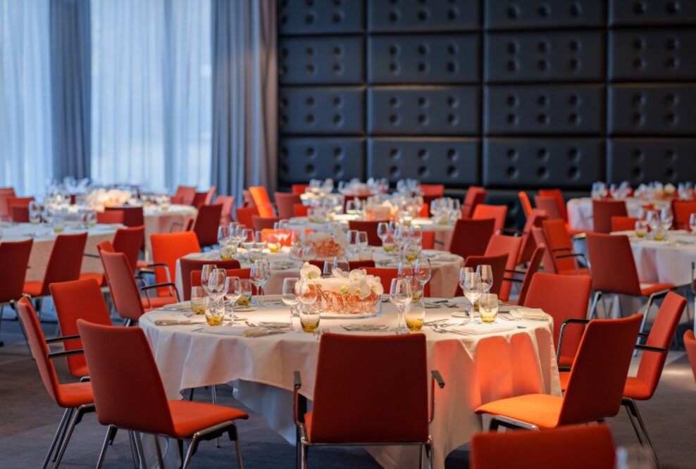 Radisson Blu Hotel, Köln: Investitionen in Design und Top-Technik abgeschlossen