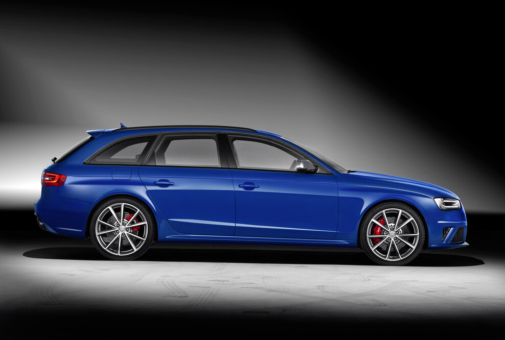 Hommage an einen modernen Klassiker – der Audi RS 4 Avant Nogaro selection