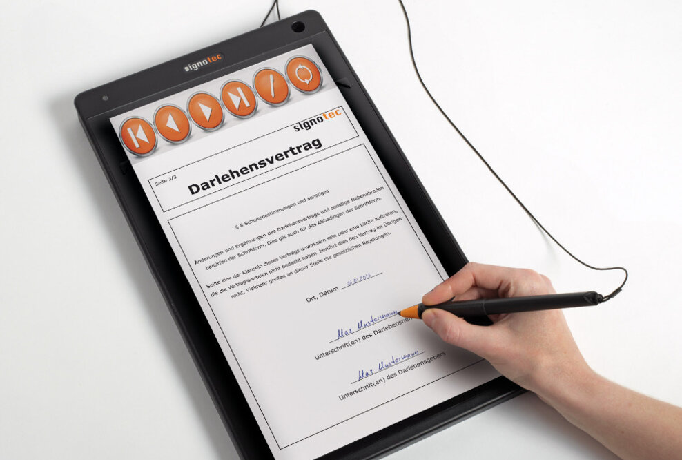 signotec als Spezialist für Signieren digitaler Dokumente auf der CeBIT 2014