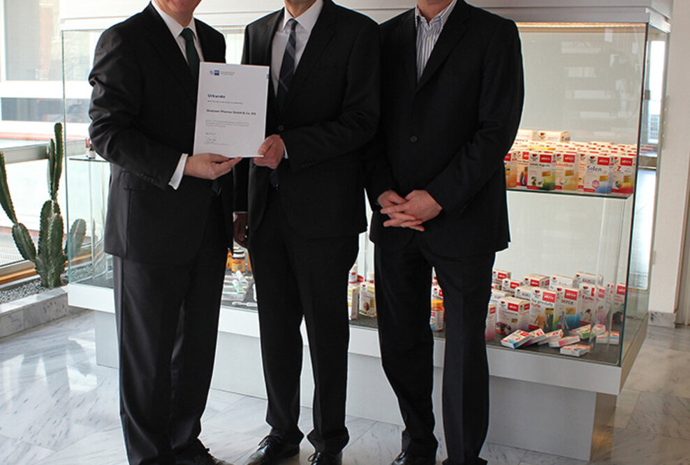 Weiterbildungsengagement von Queisser Pharma geehrt