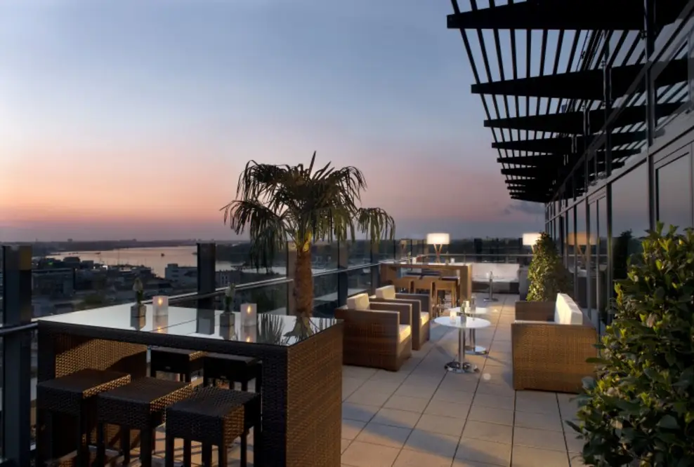 Radisson Blu Hotel, Rostock lockt mit höchster Event-Etage