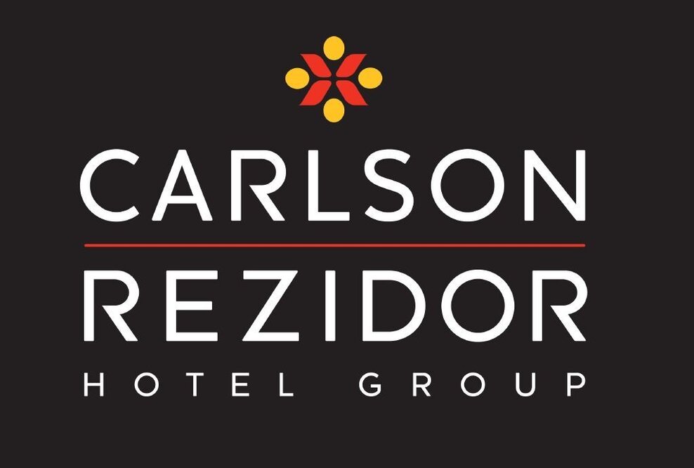 Carlson Rezidor ist Sponsor der G(irls)20- Vatertagskampagne “Fathers Empowering Daughters”