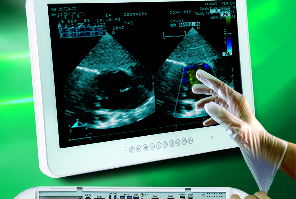Lüfterfreier 24“ Multi-Touch Medical All-in-One-PC