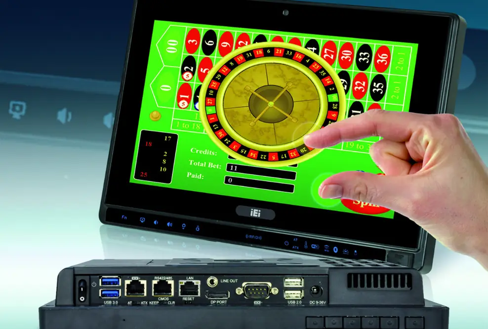 Lüfterfreier Multi-Touch Panel - PC mit ebener Front