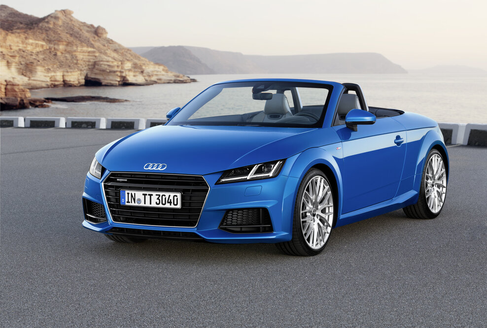 Offene Sportlichkeit: der neue Audi TT Roadster und der Audi TTS Roadster