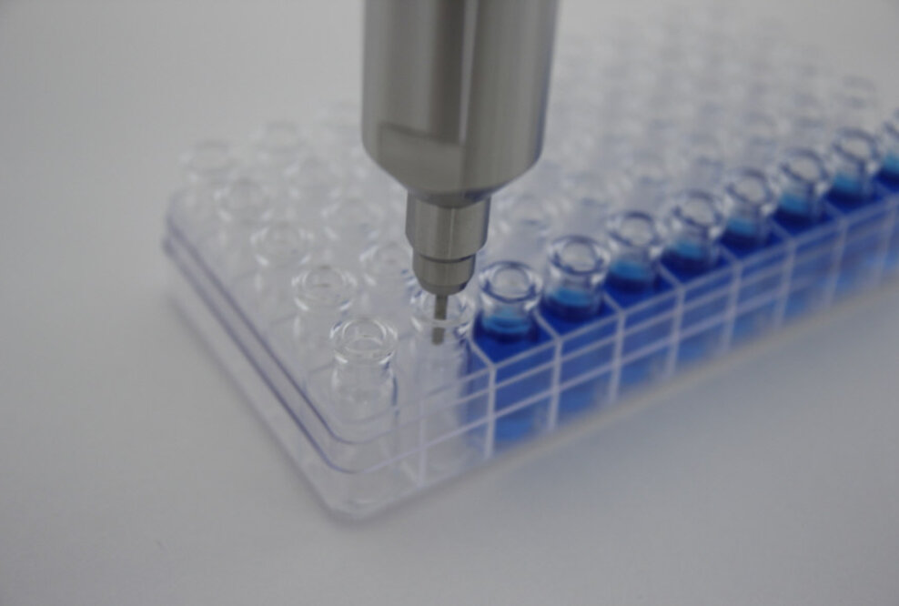 ViscoTec Pharma Dispenser zur Abfüllung von medizinischem Gel für die Behandlung von Hautkrebs