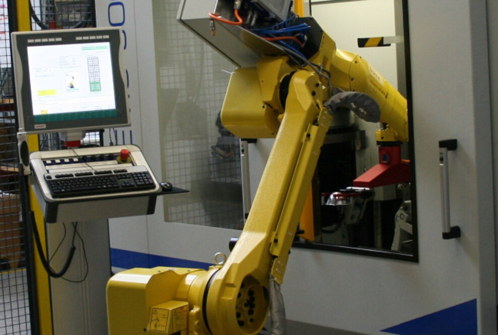 Intelligenter Robotereinsatz: Abacus steigert Produktivität ausgezeichneter Drückmaschine