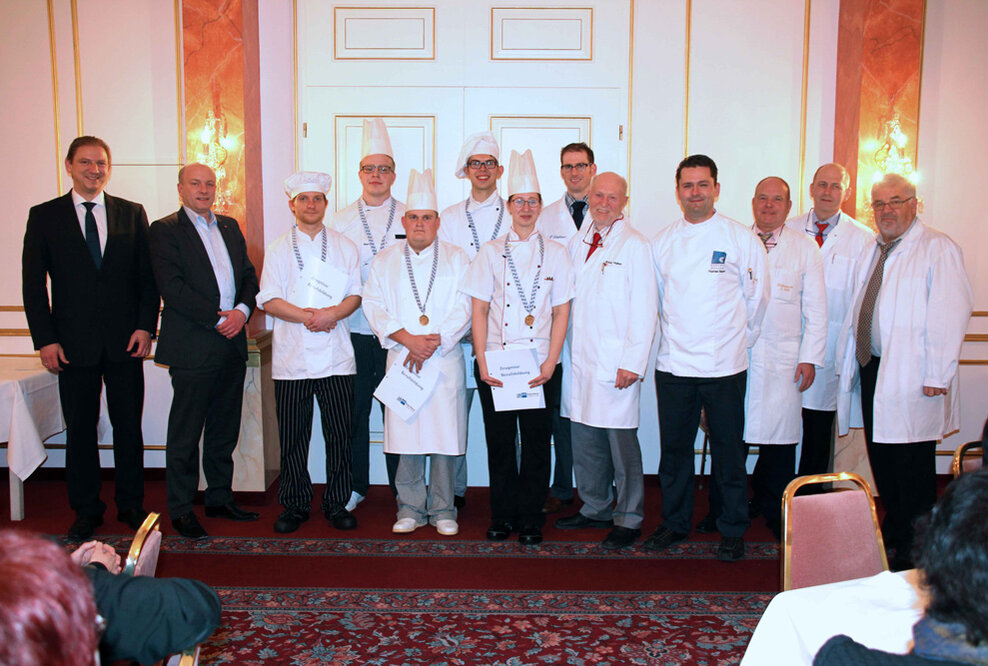 Meisterbriefe für die Küchenchefs von morgen