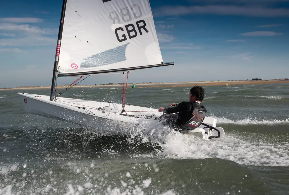 Premiere. So leicht kann Segeln sein: RS AERO 7 – das leichteste Segelboot auf der boot 2015