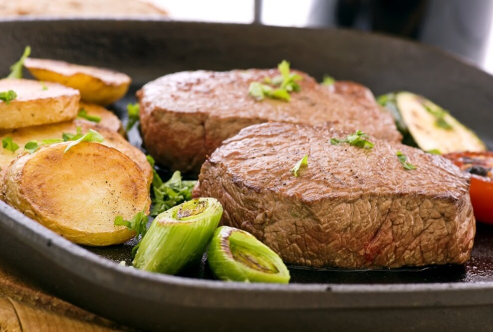 Tag der gesunden Ernährung am 7. März: Ernährungstipps bei Gicht und erhöhtem Harnsäurespiegel