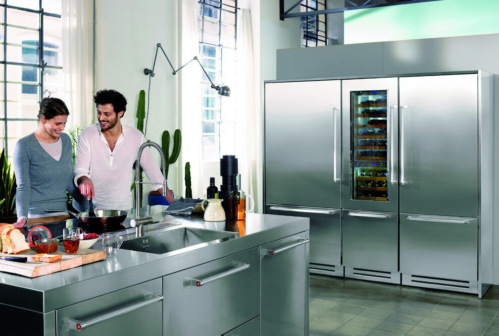 Innovation trifft Erfahrung: KitchenAid bringt neue Großgerätelinie auf den Markt