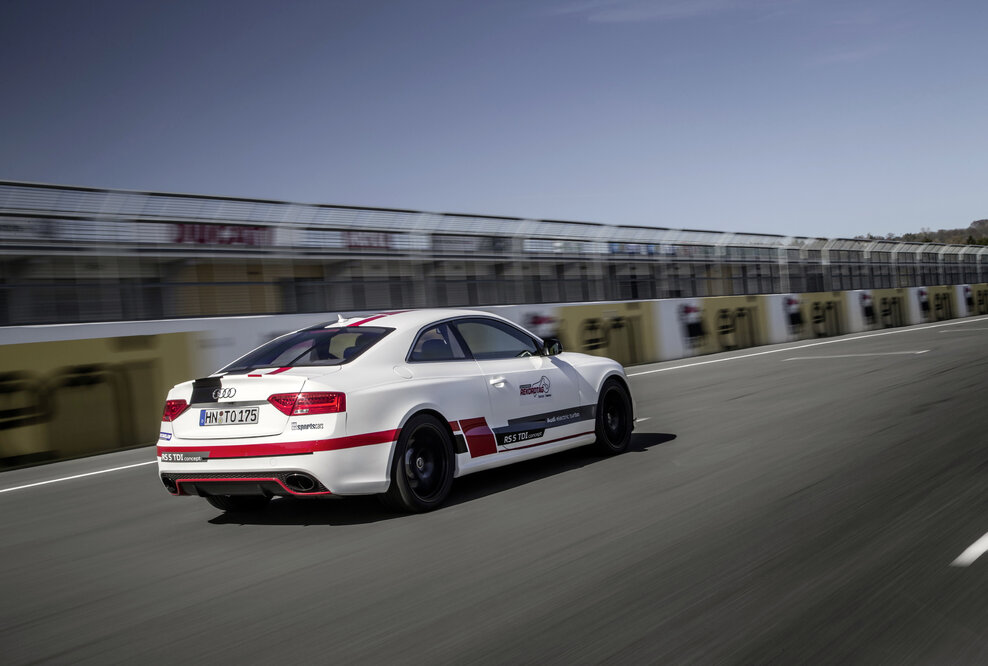 Rekord: Audi RS 5 TDI competition concept fährt Bestzeit auf dem Sachsenring