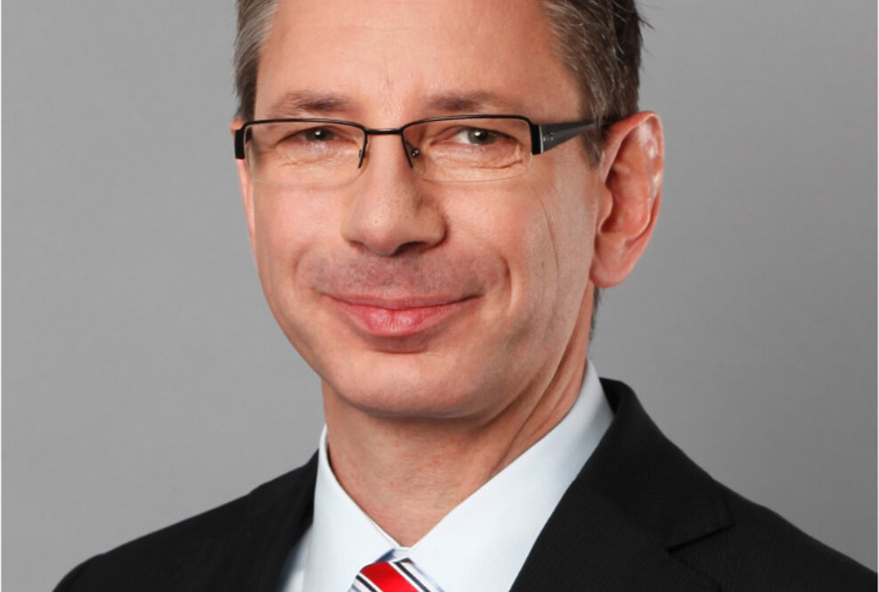 Von wegen Flaschenhals Personalabteilung - HR-Prozessmanagement als Kommunikations-Tool