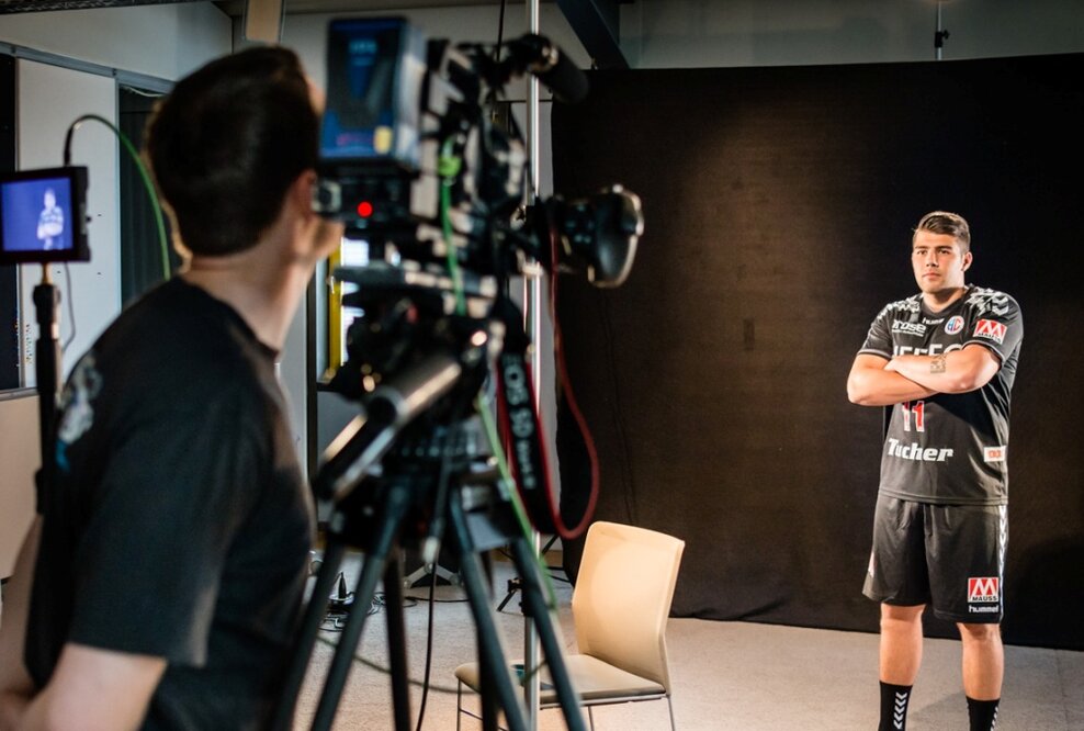 HC Erlangen: Großes Foto- und Videoshooting beim Medienpartner hl-studios