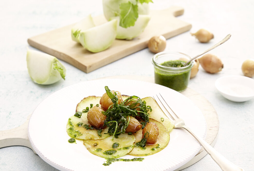 Tolle Knolle für feine Genussmomente: Kohlrabi kommt jetzt frisch auf den Tisch