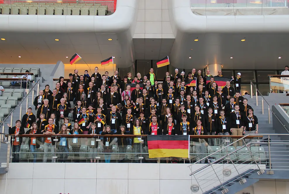 Bronzemedaille bei World Robot Olympiad in Katar