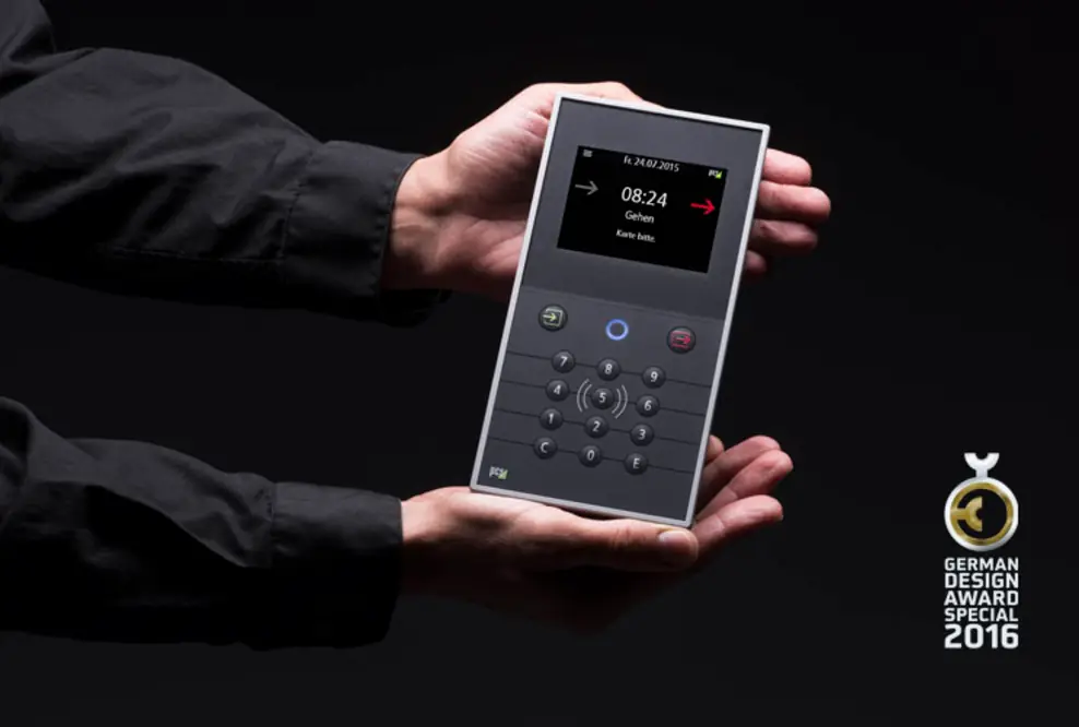 Das INTUS 5200-Terminal von PCS erhält den German Design Award 2016.