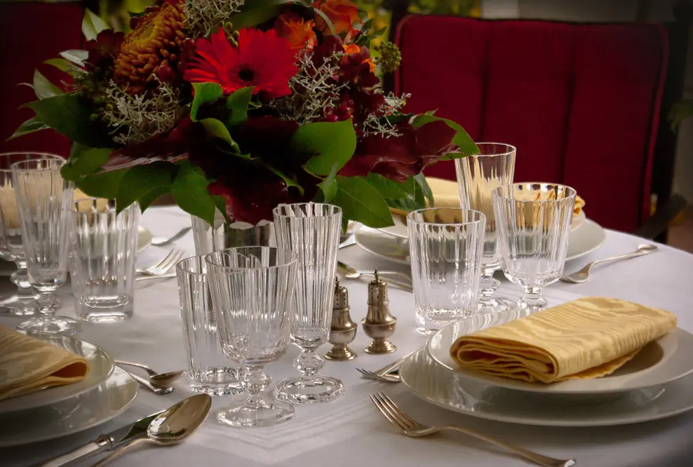 Geschmackvoll und elegant - Pflicht und Kür beim Eindecken einer festlichen Tafel