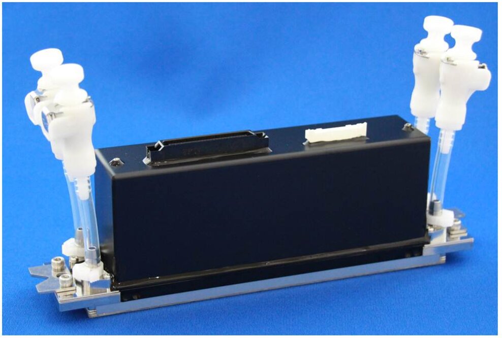 KYOCERA bringt robusten Druckkopf für digitalen Textildruck auf den Markt