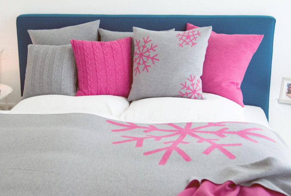 Lenz & Leif kreiert Rückzugsorte mit kuschelweichen Merinodecken und Merinokissen