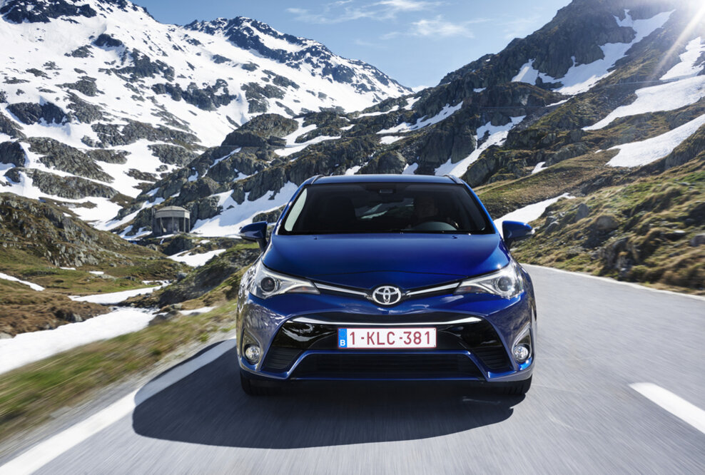 Toyota Avensis Schnuppermiete