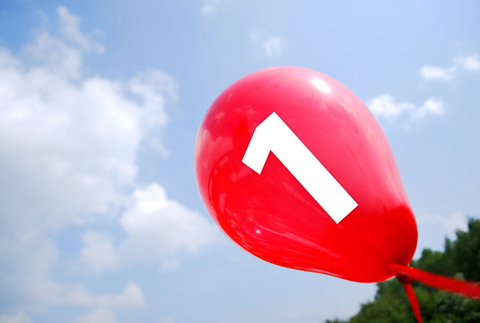 Verlosung von „Produktivitäts“-Gewinnen für Mac im Wert von ca. 2.000 € zum 1. Geburtstag von apfeloffice