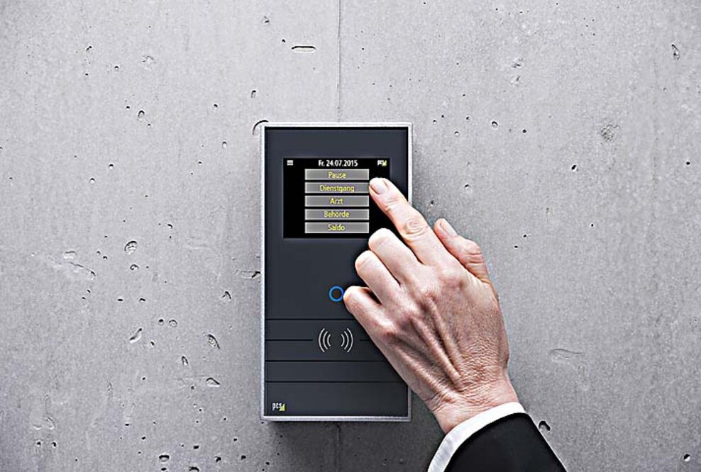 Im Spotlight der CeBIT zeigt PCS neue Zeiterfassungsterminals, innovative Sicherheitstechnik und Info-PCs für Industrie 4.0, HR und Business