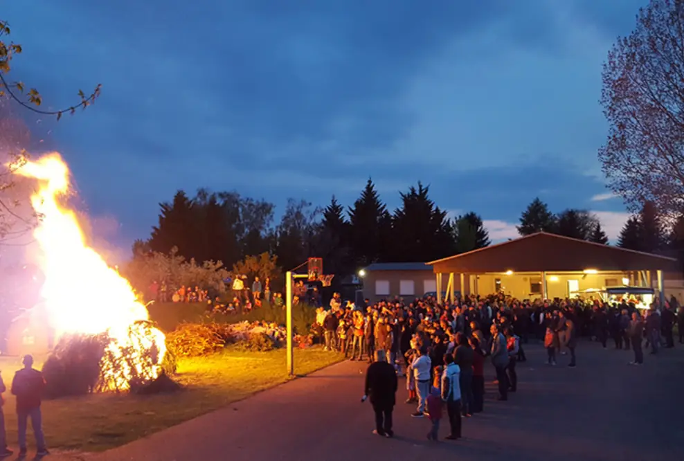 Dance Company Leipzig begeistert zur Walpurgisnacht in Renneritz