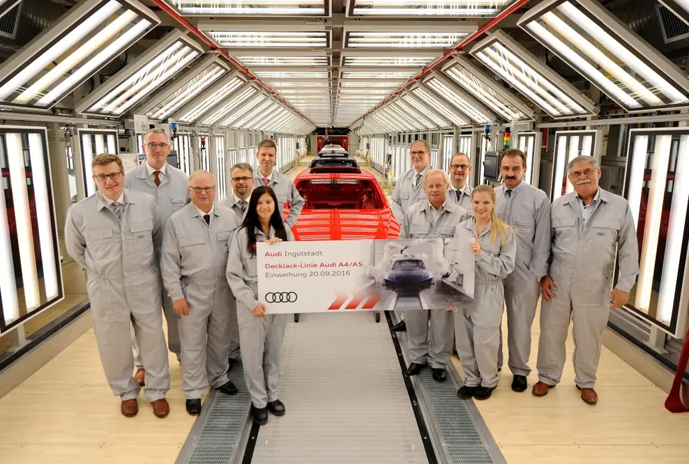 Neue, hocheffiziente Lackiererei bei Audi eröffnet