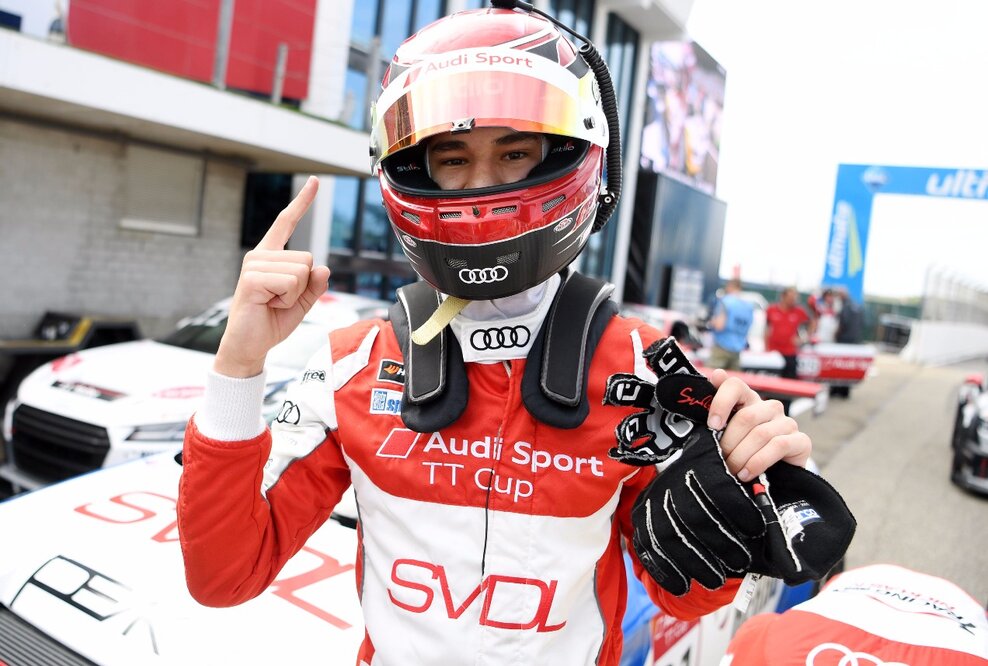 Sommerpause ade: Audi Sport TT Cup mit hochkarätigen Gaststartern am Nürburgring