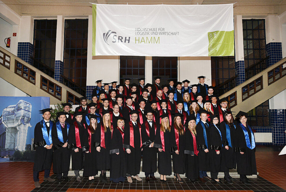 9. Absolventenjahrgang der SRH Hochschule Hamm feierlich verabschiedet