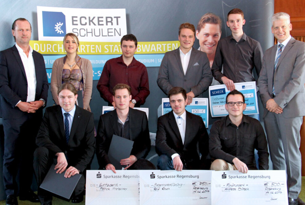 Vom Prüfungssaal zur eigenen Showbühne: 257 Staatlich geprüfte Techniker feiern Abschluss