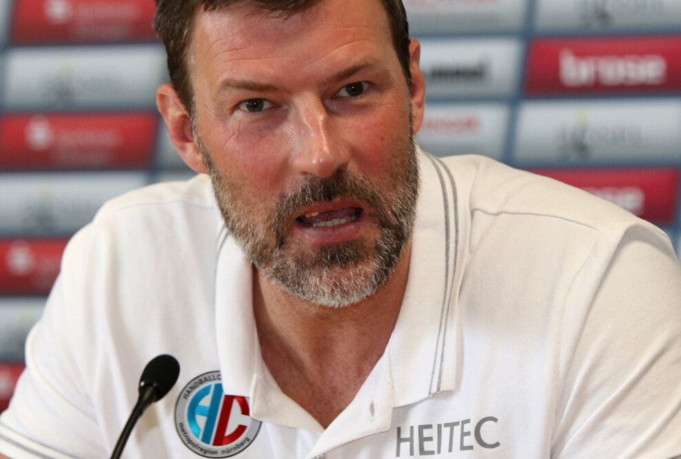 HC Erlangen erwartet den Aufsteiger TV Hüttenberg und will in der heimischen Arena Nürnberger Versicherung Vollgas geben. Trainer Andersson