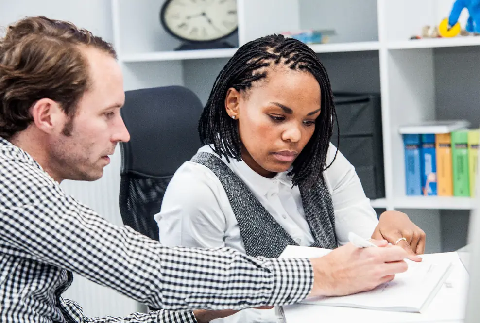 Wie Job-Coaches Krisen in Unternehmen systemisch lösen