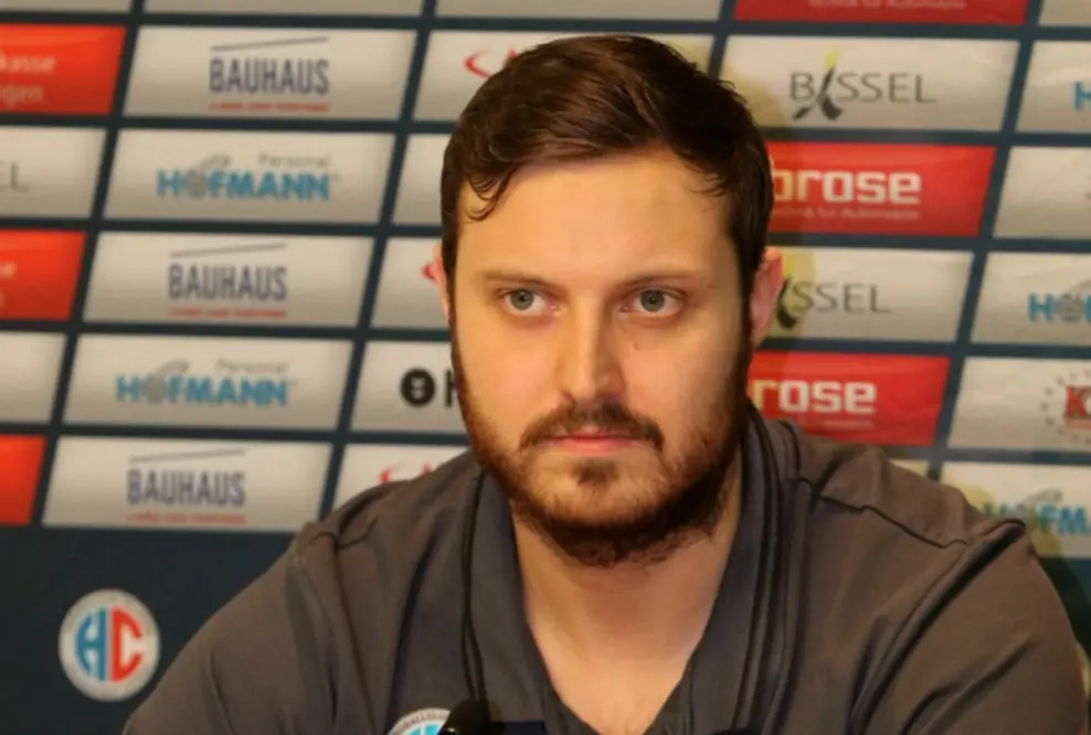 Handball: Jonas Thümmler verlängert beim HC Erlangen