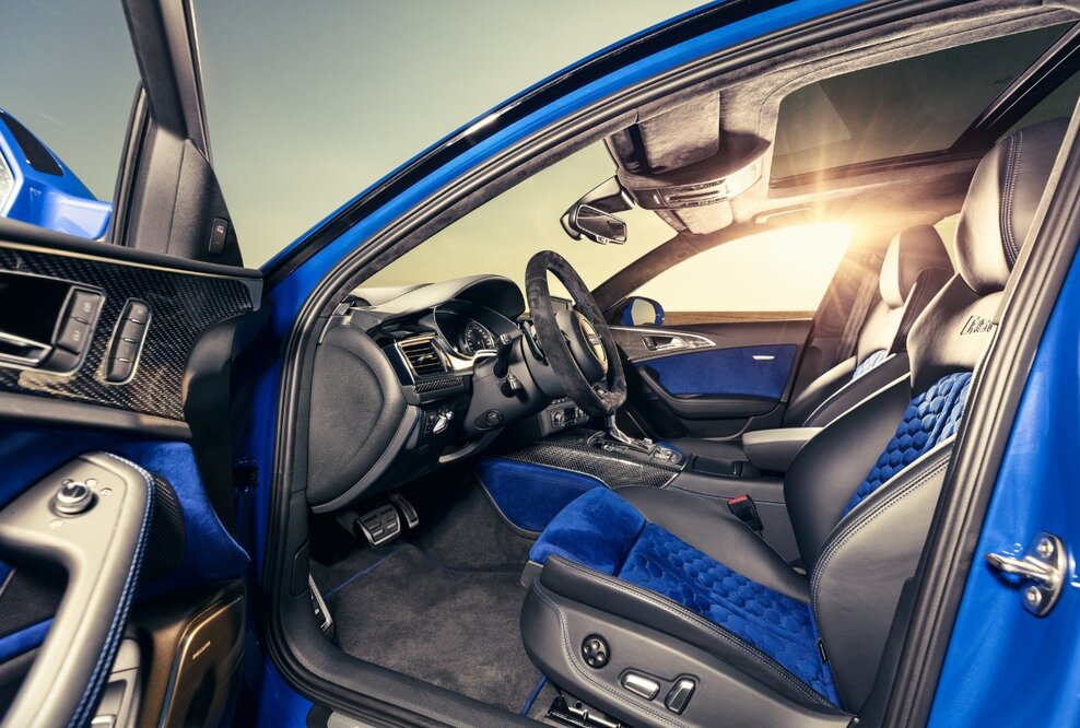 Hochleistungssportler in limitierter Sonderserie: Audi RS 6 Avant performance Nogaro Edition