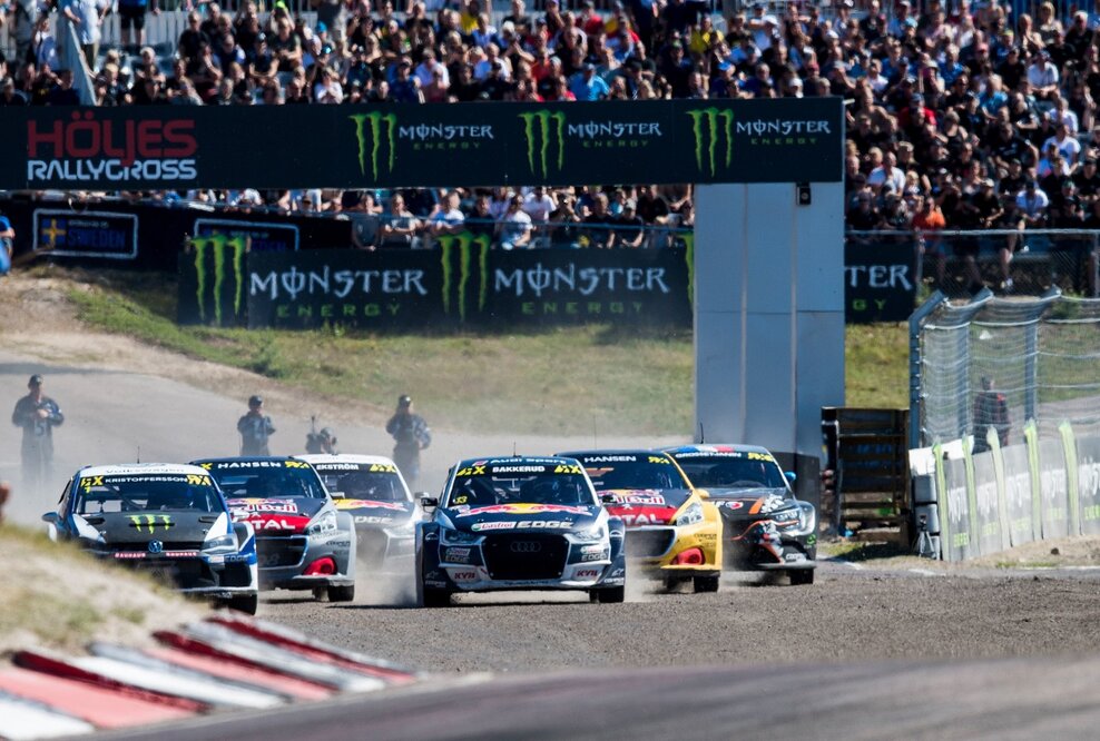 Jubel in Höljes: Audi-Pilot Bakkerud holt sich WM-Rang zwei zurück