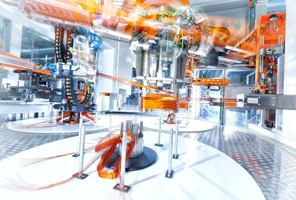 Neue Ära: Audi Hungaria startet Serienproduktion von Elektromotoren