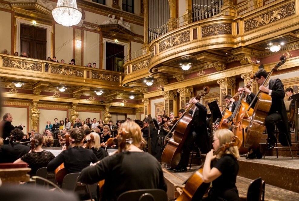 Polish Art Philharmonic erstmals in Deutschland - Klassik-Konzert-Premiere in der Laeiszhalle Hamburg