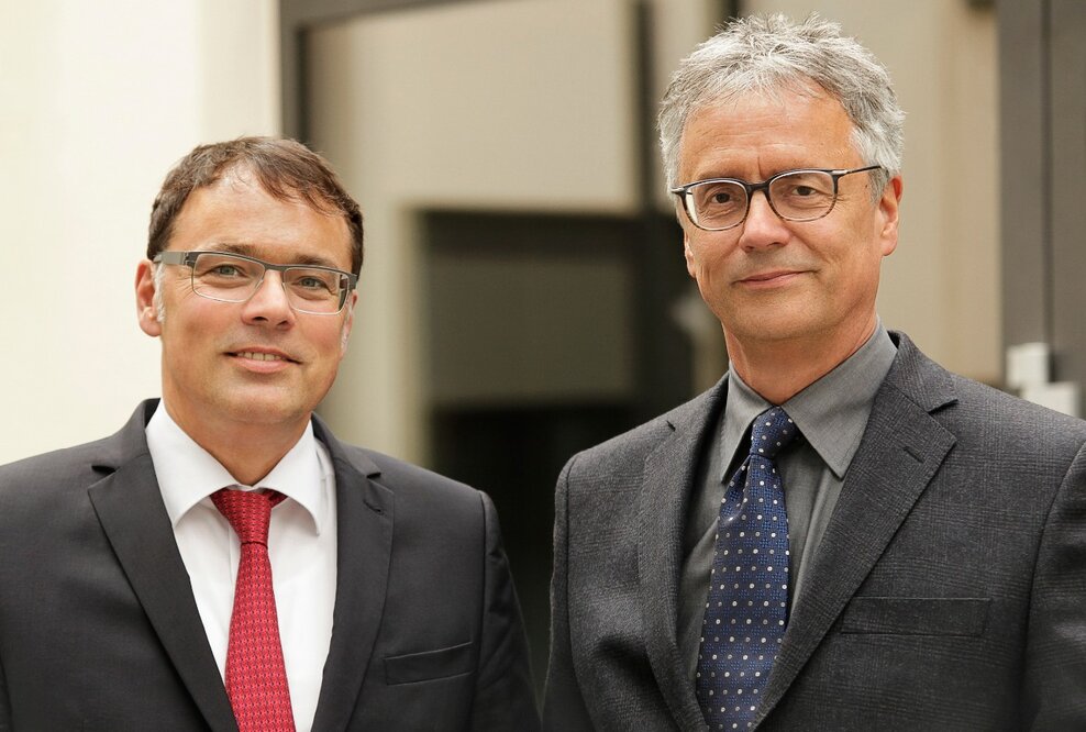 Transparenz im Markt für Interim Management: Kostenloses Verzeichnis der Provider, Sozietäten und Verbände