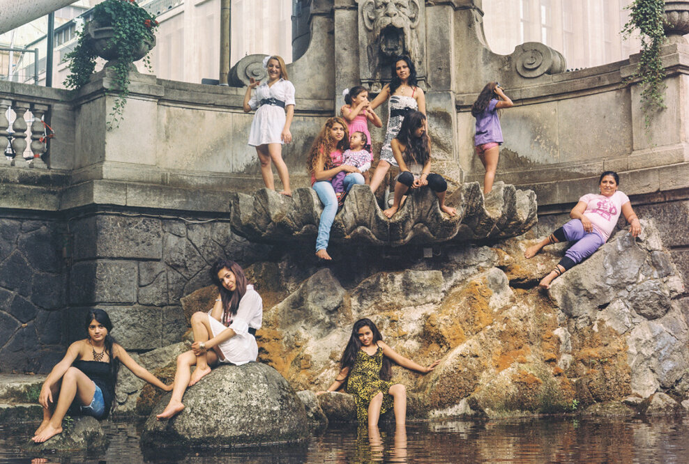 Katharina Mayer - "Familienbande": Ausstellung im modo Verlag Freiburg