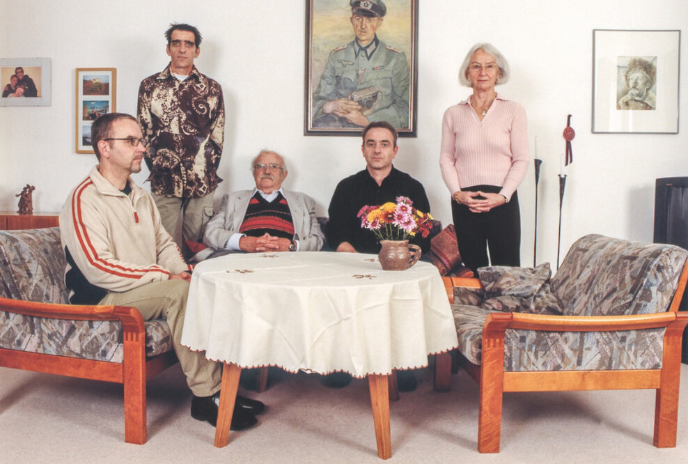 Katharina Mayer - "Familienbande": Ausstellung im modo Verlag Freiburg