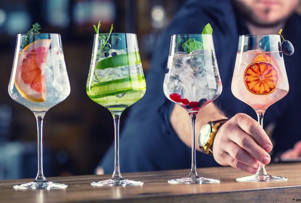 QS-Cocktail über den Dächern Kölns