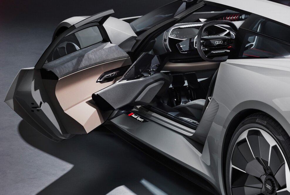 Weltpremiere in Pebble Beach - Die Studie Audi PB18 e-tron