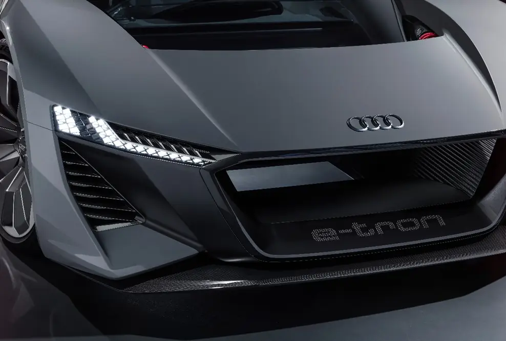 Weltpremiere in Pebble Beach - Die Studie Audi PB18 e-tron
