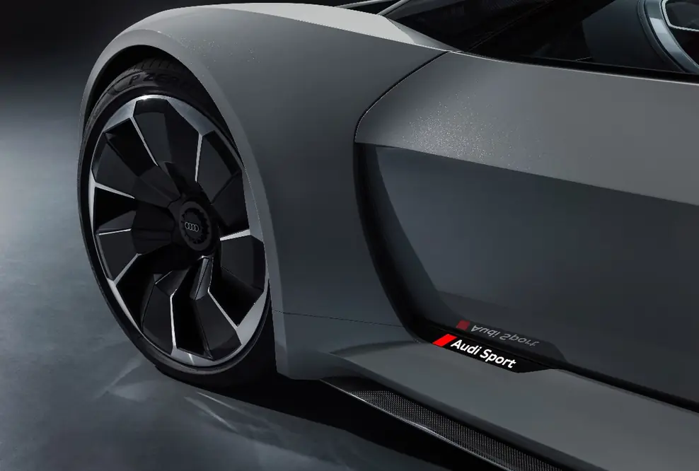 Weltpremiere in Pebble Beach - Die Studie Audi PB18 e-tron